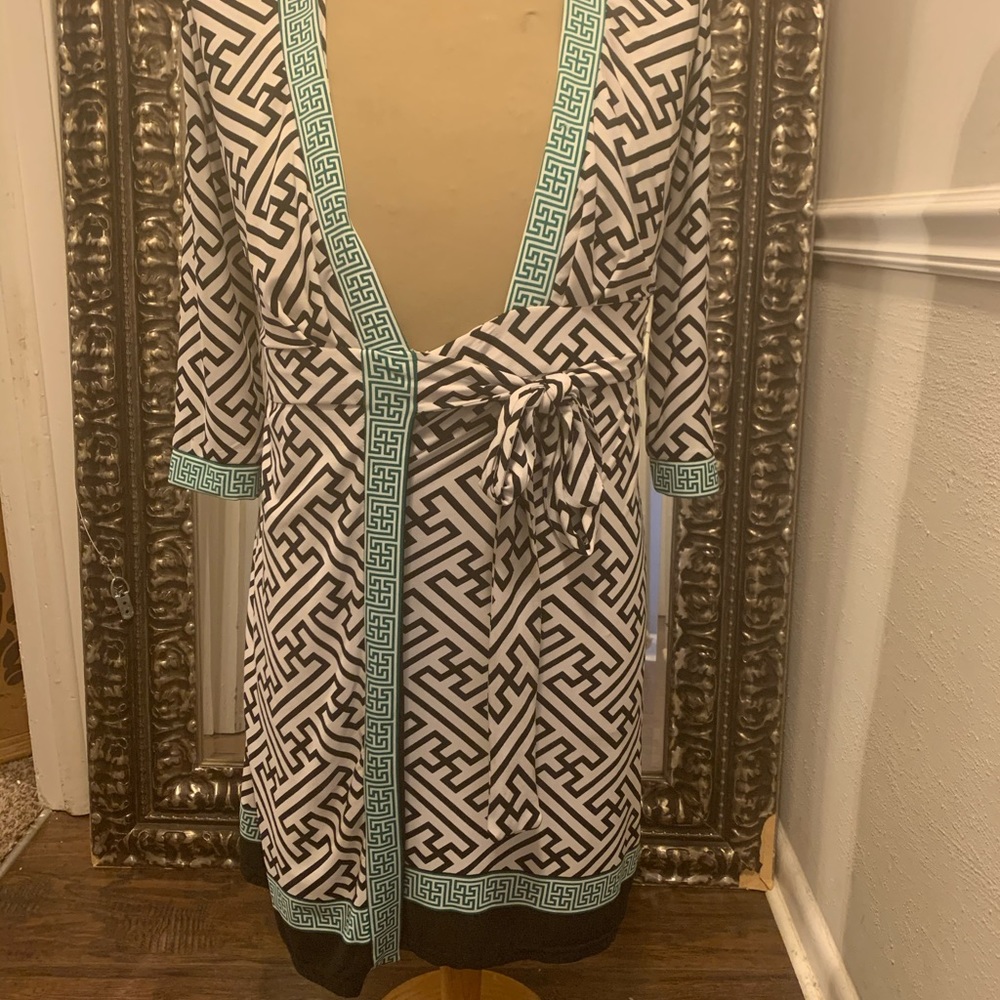 Sandra Darren Multi Color Pattern Dress - Picture 5 of 6
